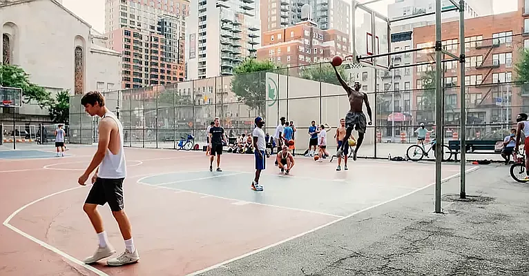 Rented by REAL New York | media 3