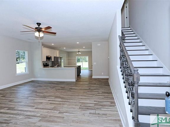5th image of 61 Canterwood Dr