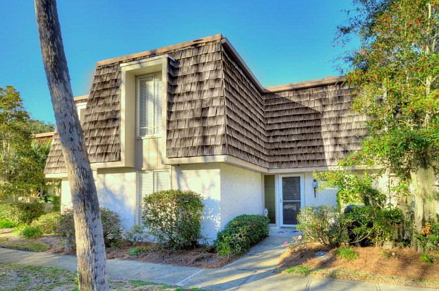 1st image of 209 Palm Dr