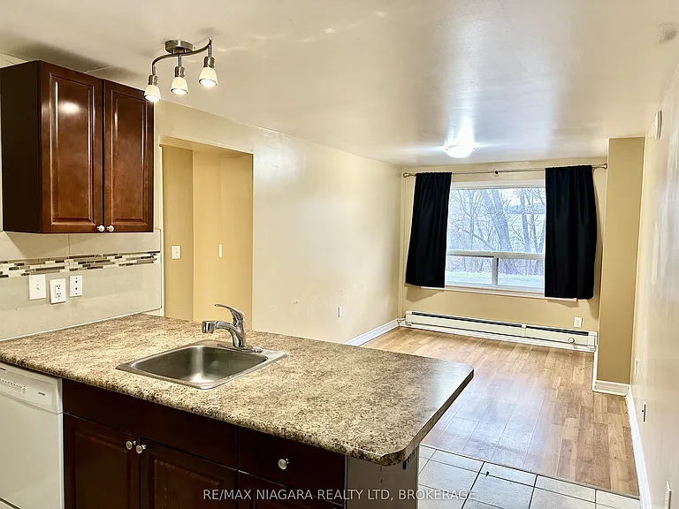 7 Riverview Blvd #105 — Photo 8