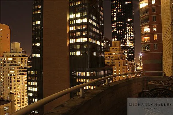 Rented by Michael Charles New York | media 26