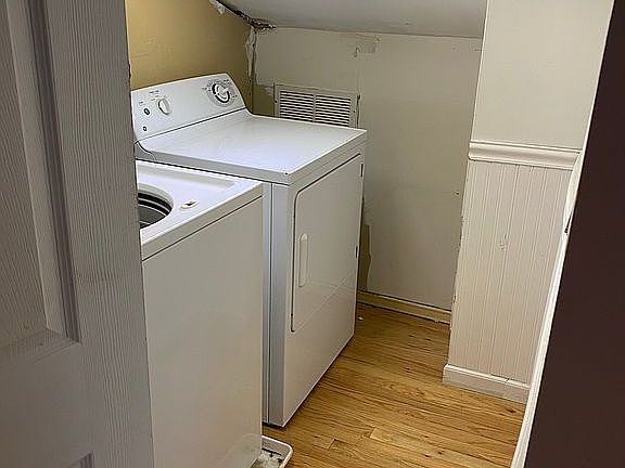 2nd image of 12 Handy Ln