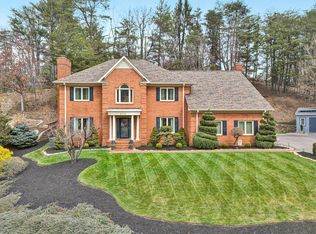 6524 Fairway Estates Dr, Roanoke, VA