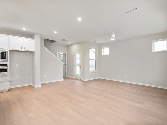 5th image of 822 James William Ln