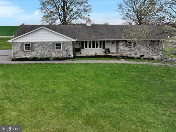 3 By Pass Rd, Fredericksburg, PA 17026