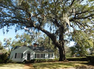 1202 Pine Ave, Brunswick, GA 31520