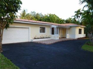 911 Columbus Blvd, Coral Gables, FL 33134