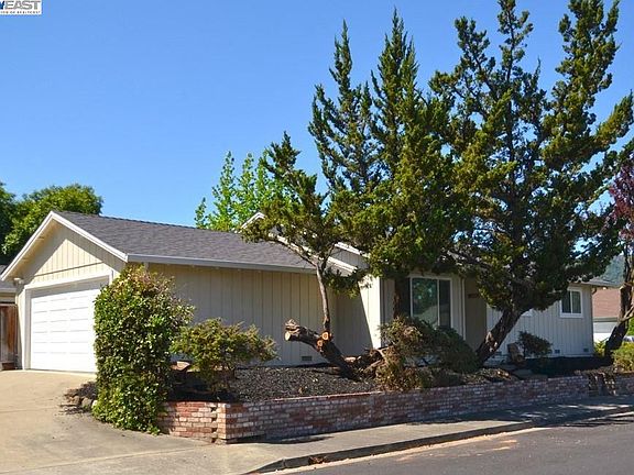 2nd image of 5510 Sonoma Dr