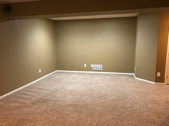 5th image of 4650 Brenton Dr