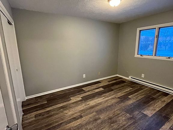 4th image of 2612 Broadmoor Dr APT 2