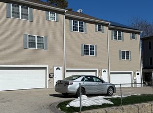24 Creston St UNIT 24, Worcester, MA 01604