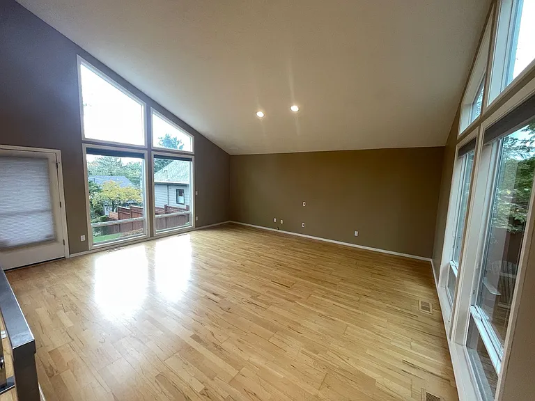4128 SW Vesta St — Photo 7