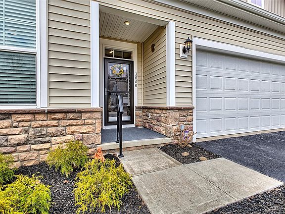 3rd image of 3060 Audrey Dr