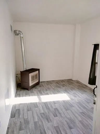 1 bed, 895 sqft, $875 — Photo 1