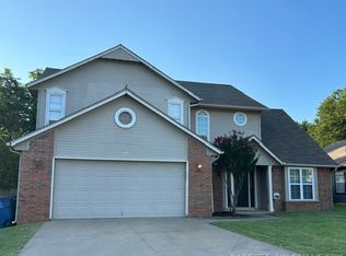 9109 E 88th Ct, Tulsa, OK 74133