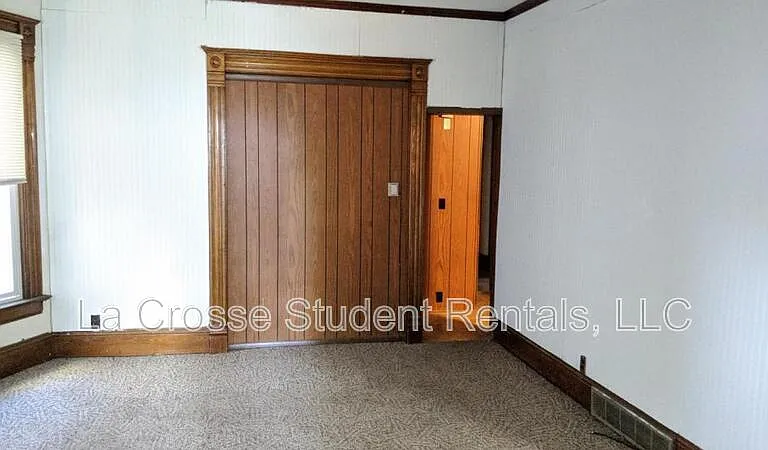 904 Vine St #LA CROSSE — Photo 17