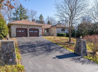 12 Hilltop Ter, Rutland, VT 05701