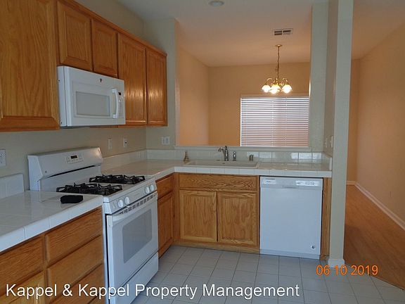 5th image of 5066 Equestrian Ct