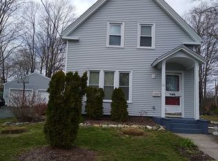 21 Pond St, Avon, MA 02322