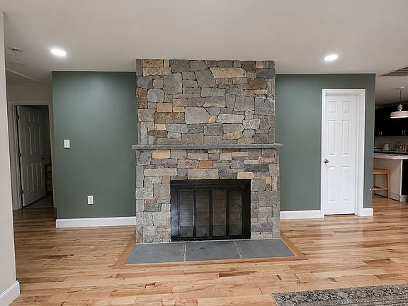4th image of 2711 Blueridge Ave