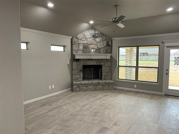 2nd image of 3205 White Horse Dr