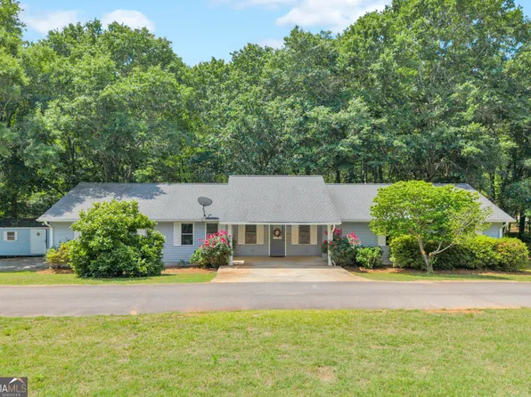 79 Wisteria Cove Est, Hartwell, GA 30643