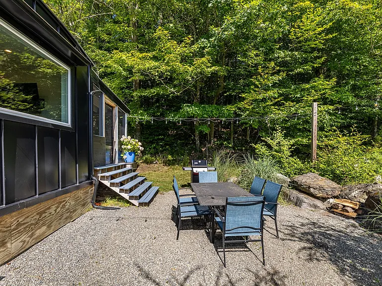 3411 Beaver Meadow Rd — Photo 26