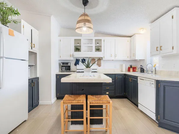 91 E 645 N, La Verkin, UT 84745