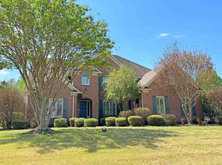 28 Crownpointe Cv, Jackson, TN 38305