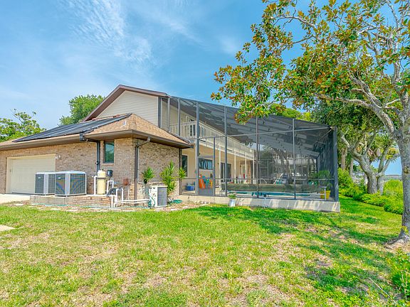5th image of 1209 Oak Forest Dr