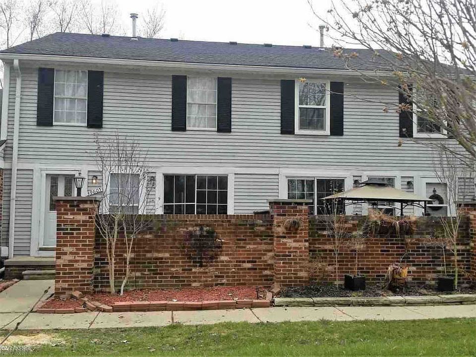 1st image of 39605 Old Dominion Dr