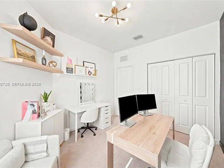 25540 SW 108th Ave — Photo 32