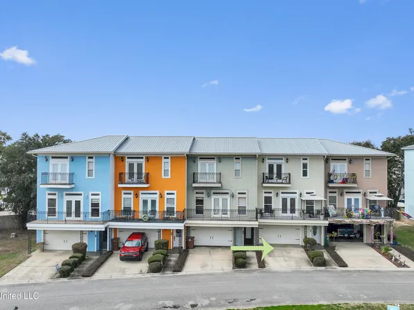 31 Oak Alley Ln Unit 31, Long Beach, MS 39560