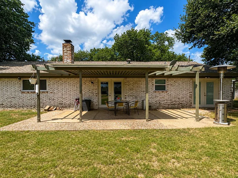 1407 Skrivanek Ct — Photo 14