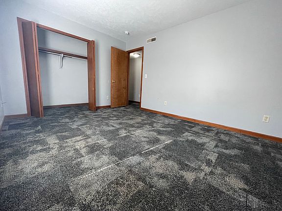 5th image of 350 Stone Dr #C