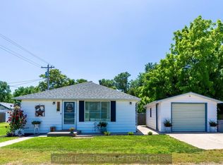 103 E Mecca St, Cairo, NE 68824