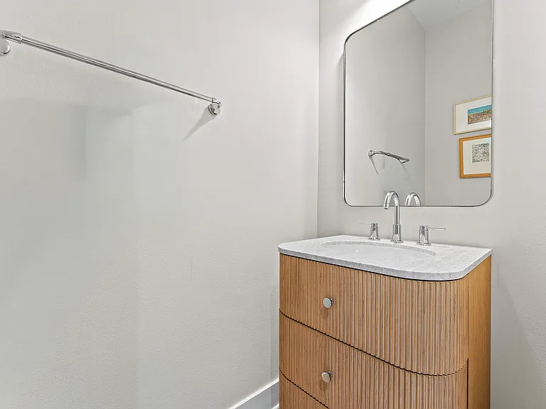 5251 Beckman Ter — Photo 16