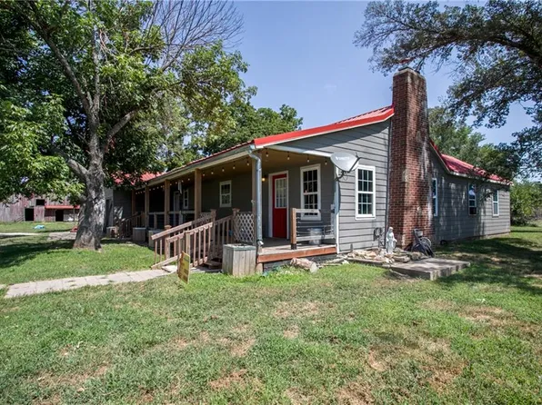 14108 E 223rd St, Peculiar, MO 64078