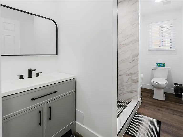 1210 Washtenaw Ave — Photo 21