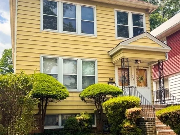 134 Acme St., Elizabeth City, NJ 07202