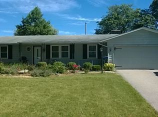 4723 Woodstock Dr, Fort Wayne, IN 46815