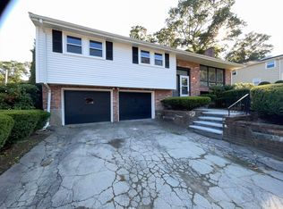 2 Crawford St, Randolph, MA 02368