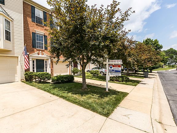 4th image of 4609 Weston Pl