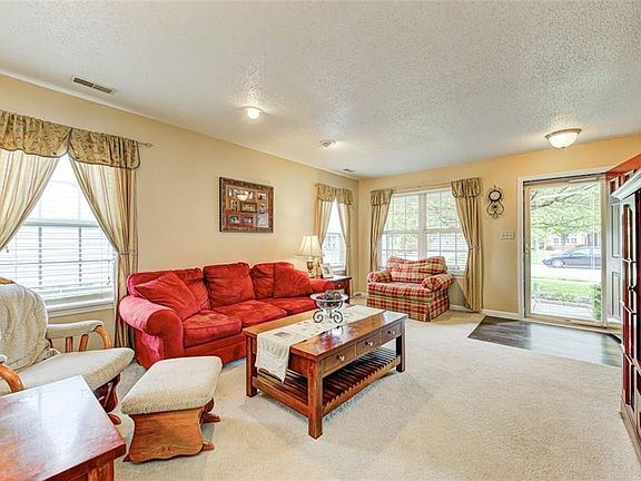 2nd image of 1791 Eastfork Dr
