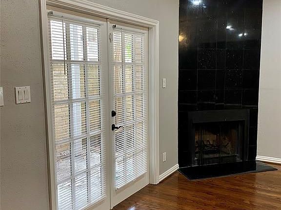 2nd image of 2220 Bering Dr APT 25