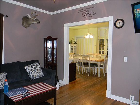 4th image of 20 Woodruff St