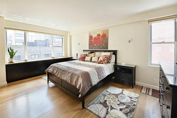 Sold by Town Residential | media 8