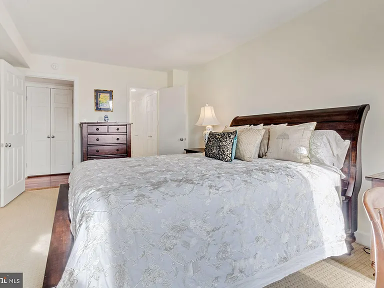 1080 Wisconsin Ave NW #405 — Photo 21
