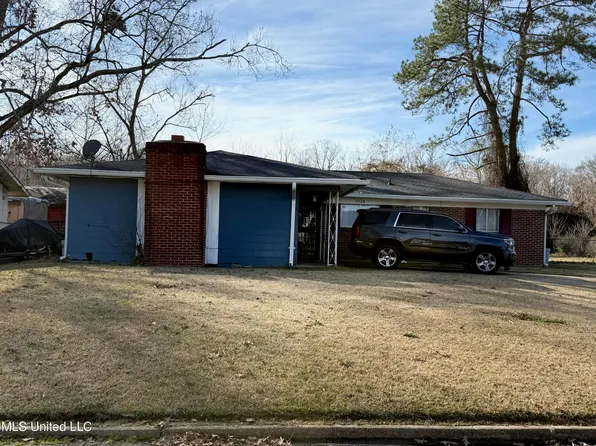 3368 Casa Grande Cir, Jackson, MS 39209