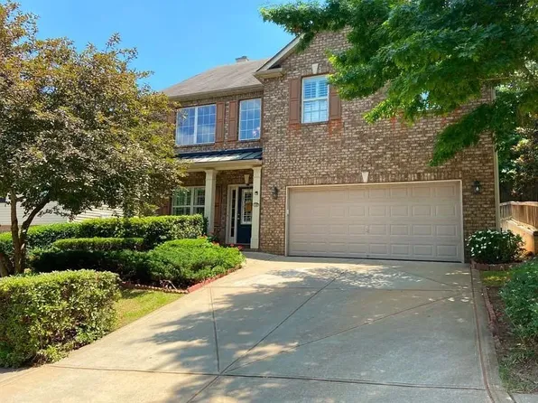 5626 Elwood Cir, Flowery Branch, GA 30542
